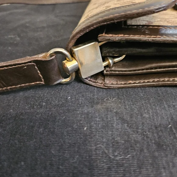 RARE AUTHENTIC Vintage Celine Tripple horsebit logo . - Picture 7 of 13